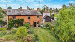 2, Triangle Cottages, Old Vicarage Lane, Stockbridge SO20 6PL