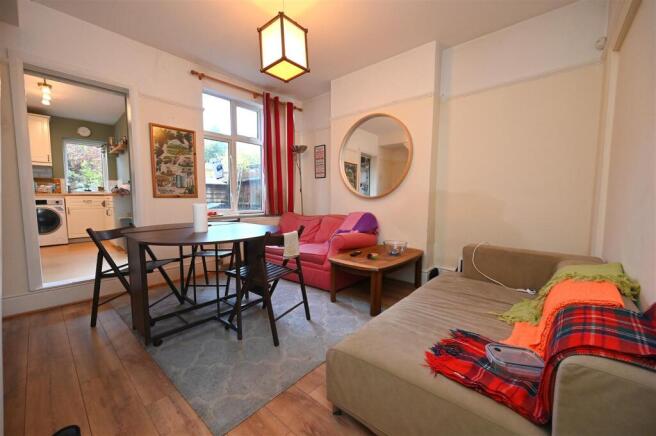 dining room.JPG