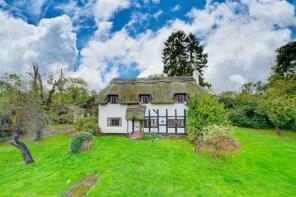 Radford House, Alcester Road, Radford WR7 4LR