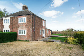 2, Carters Cottages, Fen Road, King's Lynn PE34 3DB