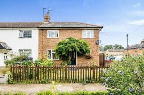 10, Brookside, Shefford SG17 5PA