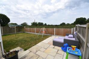 17, Woodlands, Harwich CO12 5BZ