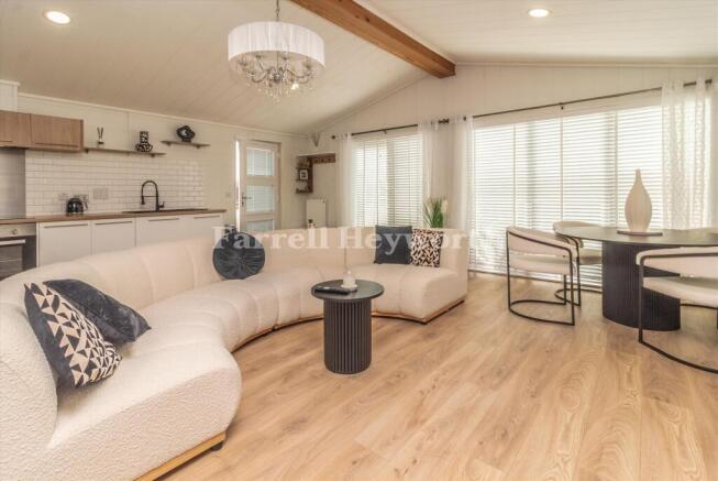 Open Plan Living 2