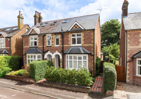 Tennyson Road, Harpenden, Hertfordshire, AL5