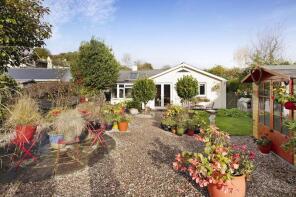 3, Orchard Close, Totnes TQ9 7EX
