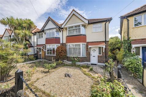 Woodland Gardens, Isleworth