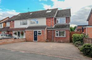 18, Micklehome Drive, Alrewas, Burton-on-trent DE13 7AT