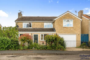 10, Holford Crescent, Fairford GL7 4EP