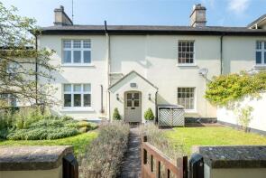 Silbury House, Beckhampton SN8 1QJ