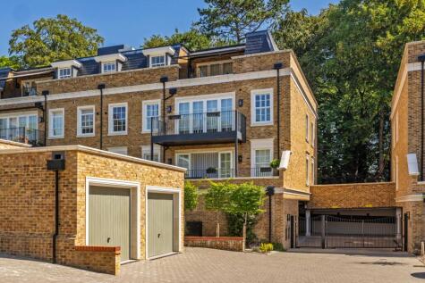 Langham Place, Winchester, SO22