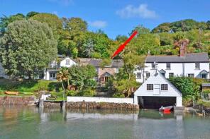 Larch Too, Helford, Helston TR12 6JU