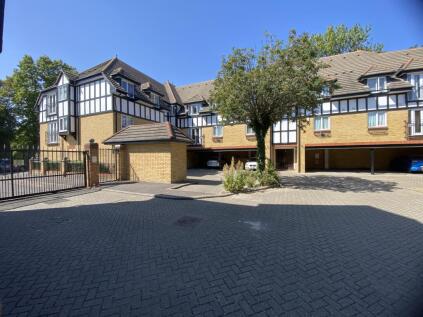 Lady Hamilton Court, Barnstaple Road, Thorpe Bay, Southend-on-sea