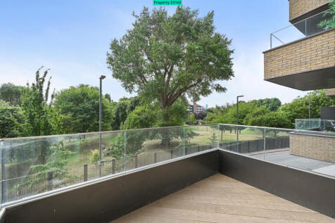 5 Wood Crescent, London, W12