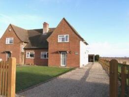 2, Manhood Cottages, Almodington Lane, Almodington, Chichester PO20 7LA