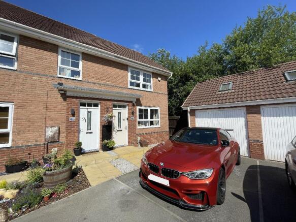 2 bedroom Semi Detached House for sale