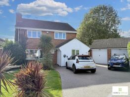 41, Trefoil Wood, Middlesbrough TS7 8RR