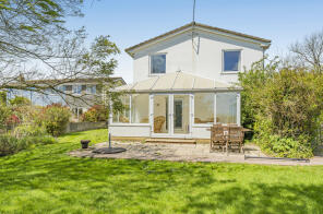 1, West Park, Dartmouth TQ6 0RZ