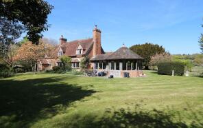45 Crooked Cottage, Birds Lane, Midgham, Reading RG7 5UL