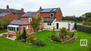 West View, Marl Cop, Leyland PR26 9BD