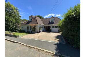 2, Woodside Avenue, Sandown PO36 0JD