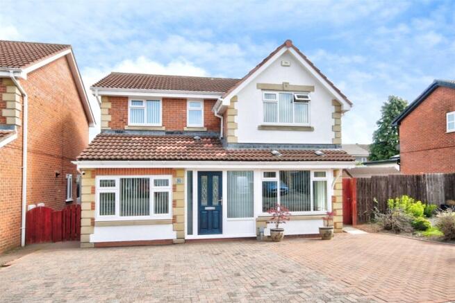 Lesbury Close