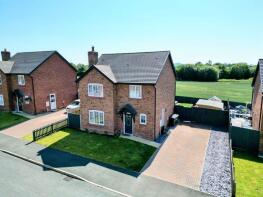 16, Fenham Drive, Shrewsbury SY4 1FG