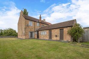 2, Victoria Cottages, Main Street, Gunthorpe DN9 1BQ