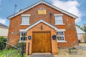 7b, 7, New Road, Chiseldon, Swindon SN4 0LX