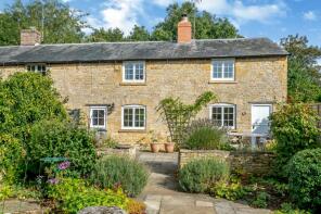 Pimlico Cottage, 3/132 Main Road Through Broadwell, Moreton-in-marsh GL56 0TX