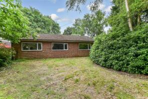 Little Ferndale, Lenham Road, Kingswood ME17 1LX