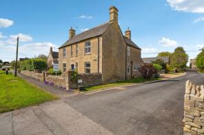 Bushey Farm, Main Street, Clanfield OX18 2SH