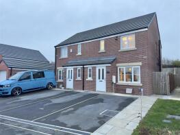 78, Kestrel Avenue, Redbrook, Barnsley S75 1DF