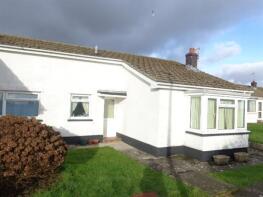 5, Meadow Bank, St Twynnells, Pembroke SA71 5HZ