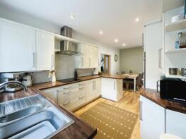 3 Lyncroft, Laurold Avenue, Hatfield Woodhouse, Doncaster DN7 6PA