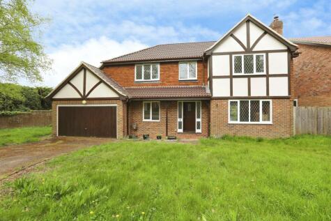 Kinnibrugh Drive, Dormansland, Lingfield