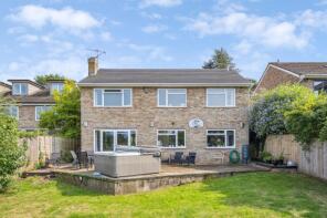 26 Peacehaven, Wychwood Rise, Great Missenden HP16 0HB