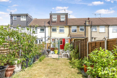 Eversley Avenue, London, DA7