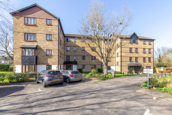 2 bed flat for sale Chalkstone Close, Welling DA1