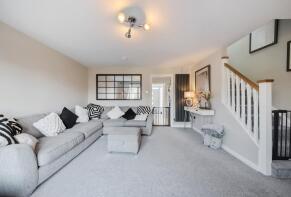 7, Oakhill Avenue, Bristol BS30 6JX