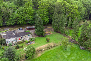 Bopoto, Slad Road, Stroud GL6 7QF