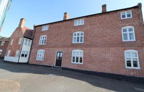 Flat 3, The George, Market Place, Loughborough LE12 9GR