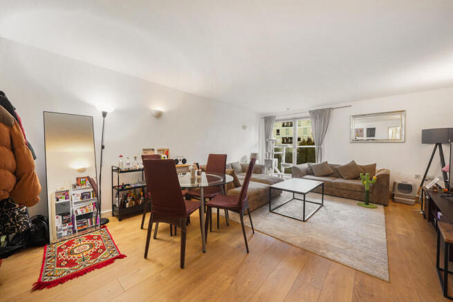 Flat 205, Michiga...
