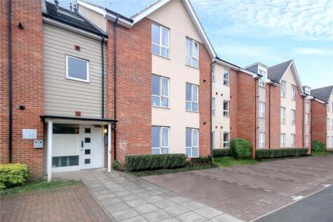 Harrow Close, Addlestone, Surrey, KT15