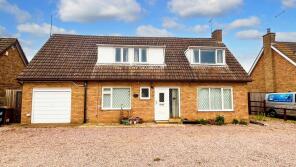 49 Greenacres, Back Road, Wisbech PE13 4PE