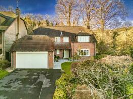 2, Hill Gardens, Streatley, Reading RG8 9QF