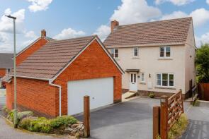61, Cromwells Meadow, Crediton EX17 1JZ
