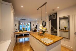 6, Locks Way, Arundel BN18 0FY