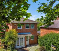 24a Chapel House, Horn Hill, Hitchin SG4 8AS