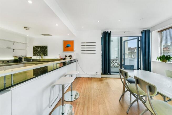 Kitchen/Dining
