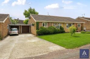 5, Lawyers Close, Brackley NN13 5SJ